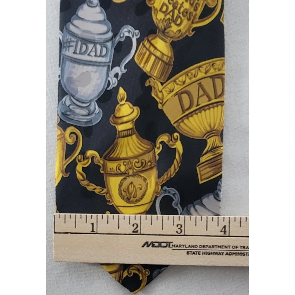 Addiction Men's Necktie Tie Polyester World's Greatest Dad Trophy Pattern 57
